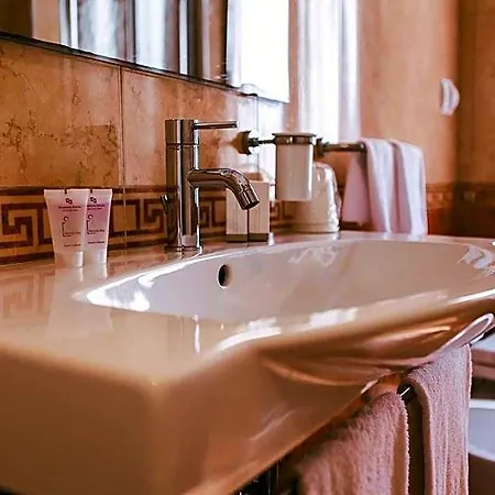 Patriarchi Hotel 3*